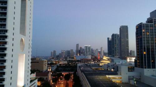 Apartamento Spectatular View 1/1 Apt Dwtwn Miami