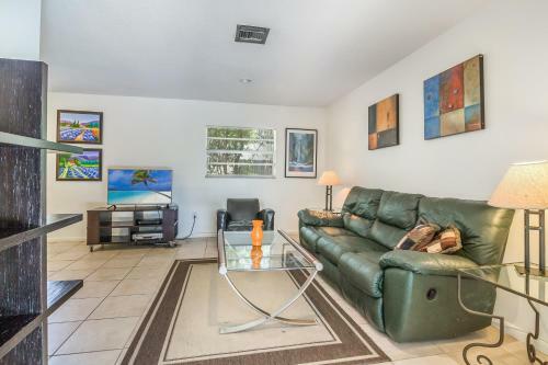 Secluded Pool Home In A Gated Community