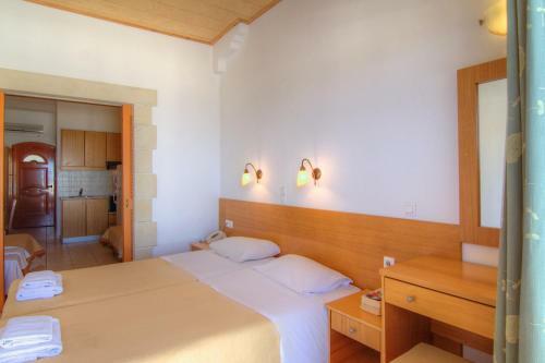 Hotel Adonis