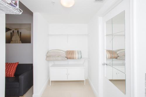 Luxury Apartment In Downtown