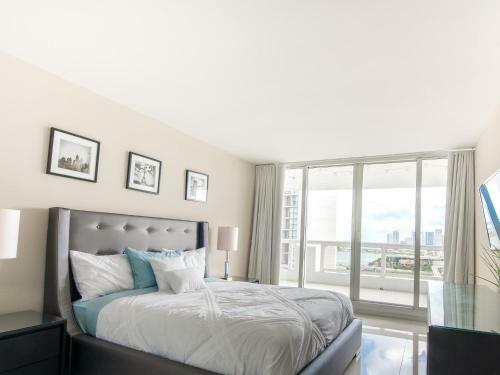 Apartamento The Grand 2055