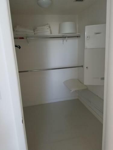 Affordable And Lux Apartment