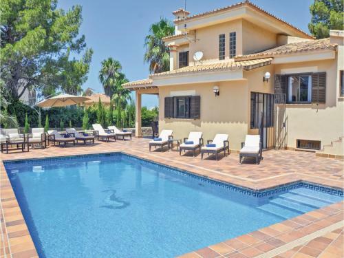 Holiday Home Calle Neptuno