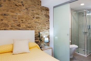 Hostal Pensi�n Rua Nova