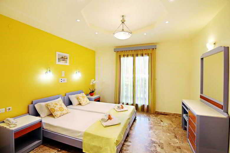 Canea Mare Hotel & Apartments