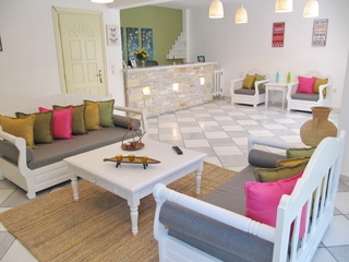 Camara Hotel