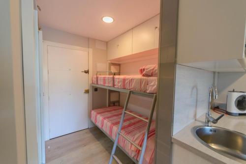 Apartamento Benal Beach 215