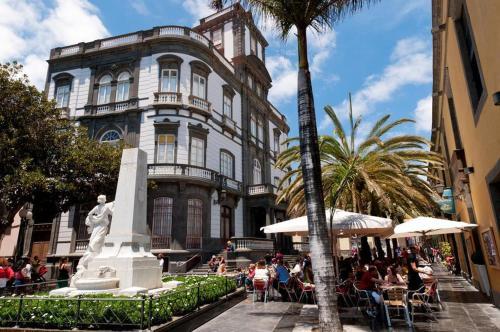 Triana Luxury Apartments