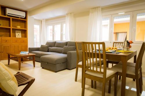 Apartments Holidays2malaga City Center