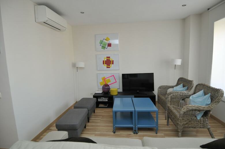 Apartamento Mola Suites