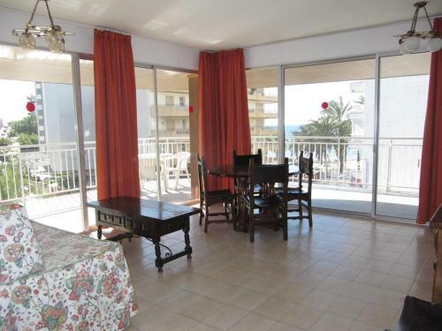 Apartamentos Santa Rosa / Pinar / Meritxell