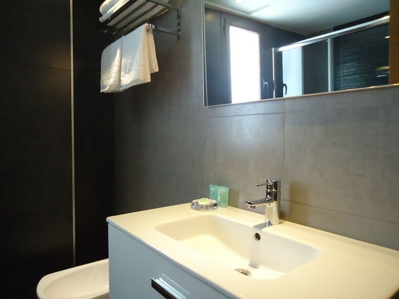 Apartamentos Tur�sticos Mauror