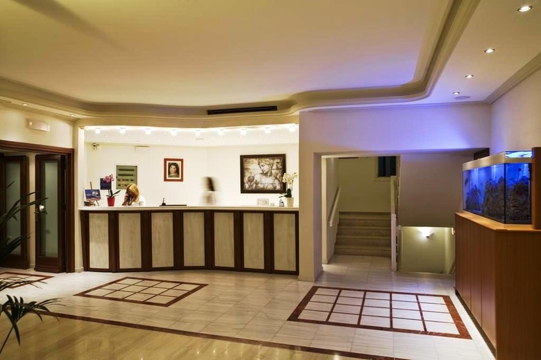 Hotel Yiannaki