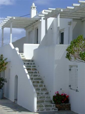 Hotel Ostraco Suites