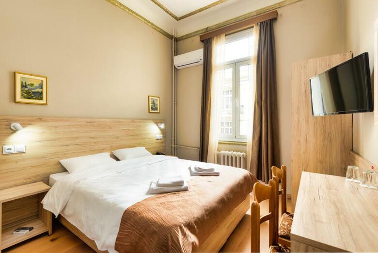 Hotel Nea Metropolis