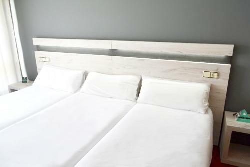 Hotel Hostal Alda Puerta Coru�a