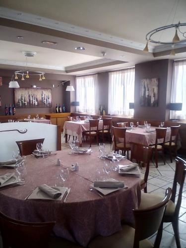 Hotel Restaurante El Tollo