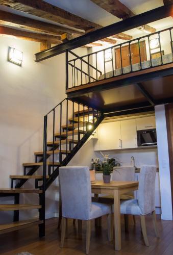 Apartamentos Madrid Huertas