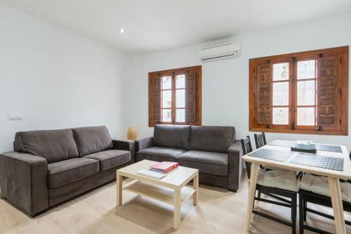Apartamentos Puerta Nueva