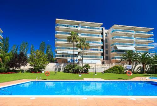 Uhc Village Park Apartments