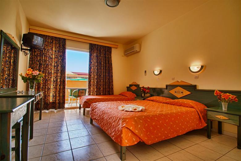 Hotel Ilios