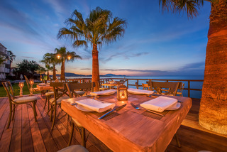 Windmill Bay Aparthotel