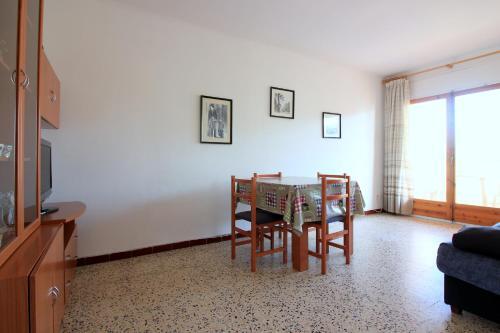 Apartamento Roses III 6-2