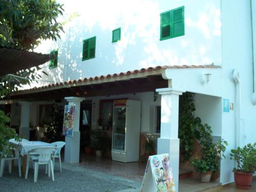 Hostal Pensi�n Las Tres Golondrinas