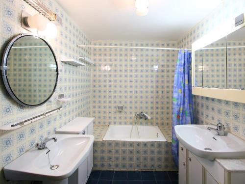 Villa Urb Vilafortuny 01