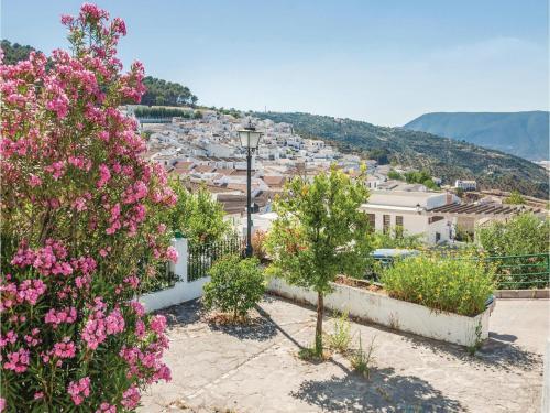 Three-bedroom Holiday Home In Cadiz