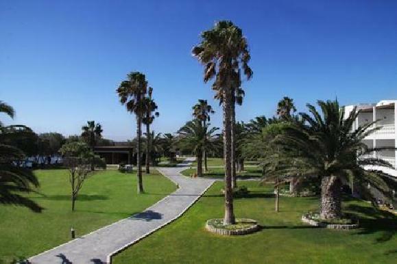 Hotel Lakitira Resort