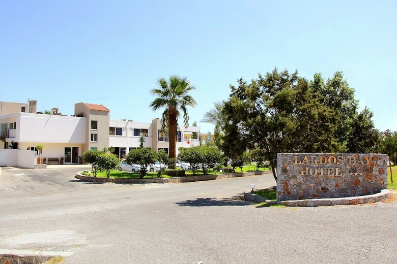 Hotel Lardos Bay