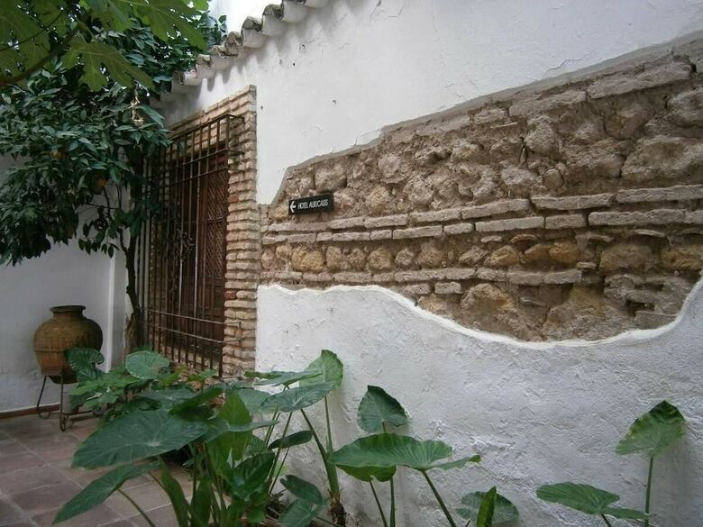 Hotel Albucasis