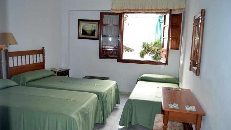 Hotel Albucasis