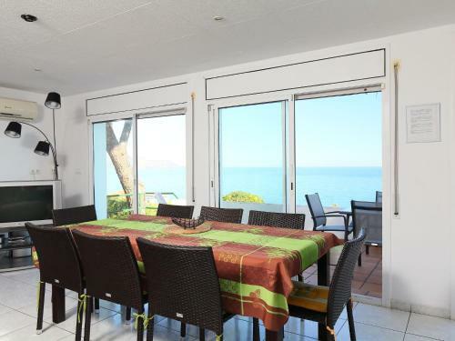 Holiday Home El Paraiso