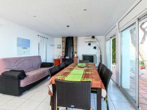 Holiday Home El Paraiso