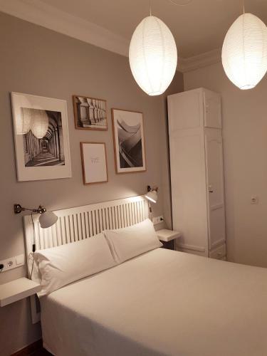 Las Atarazanas - Design Hostal