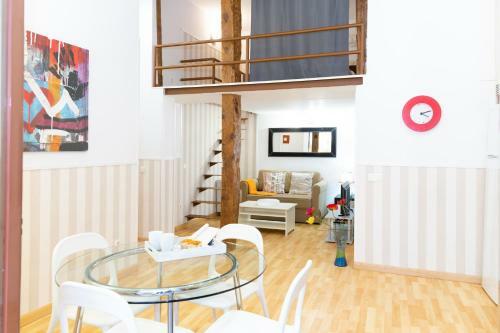 Apartamentos Puerta Del Sol IV