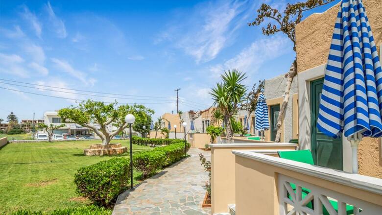 Golden Bay Hotel
