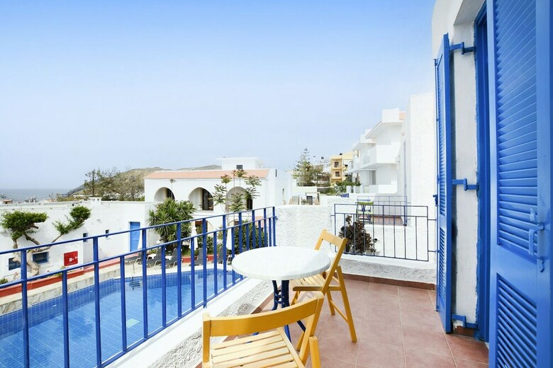 Hotel Kirki Village