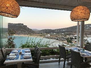 Hotel Panormos Village