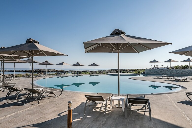 Hotel Kavos Beach