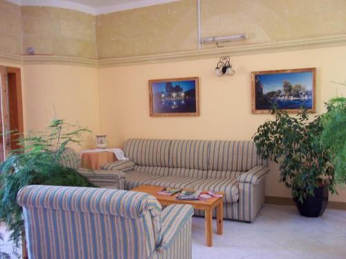 Hotel San Antonio Guest House