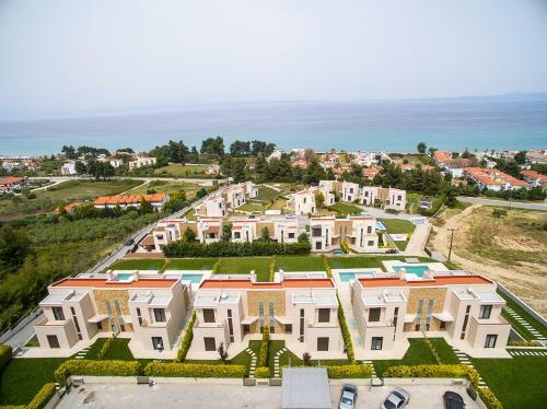 Bellevue Villas With Private Pool