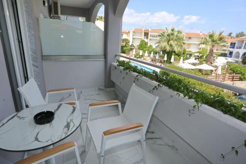 Aparthotel Tropical