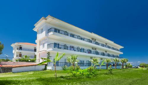 Hotel Hilltop