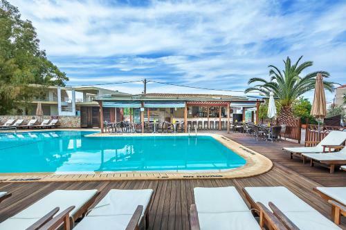 Aparthotel Nereides