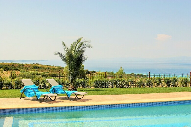 Villas Hanioti