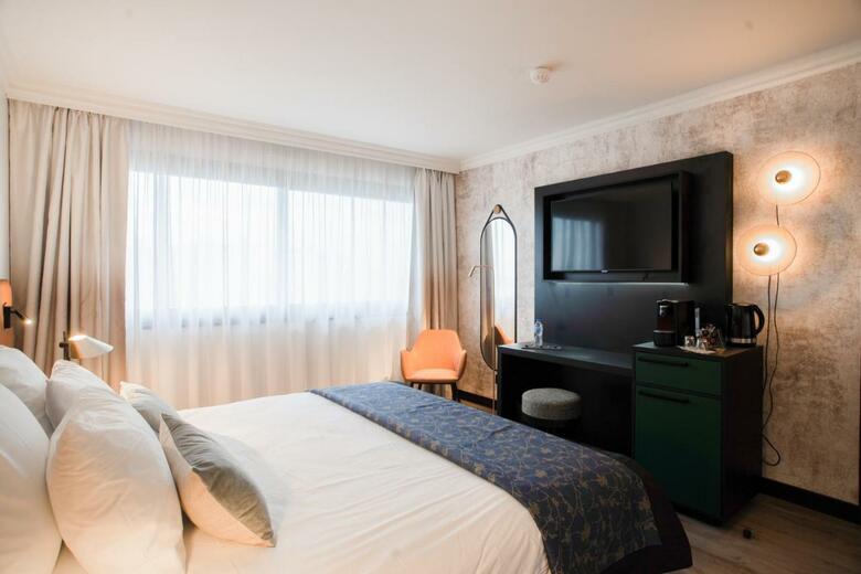 Hotel Park & Suites Ferney-voltaire