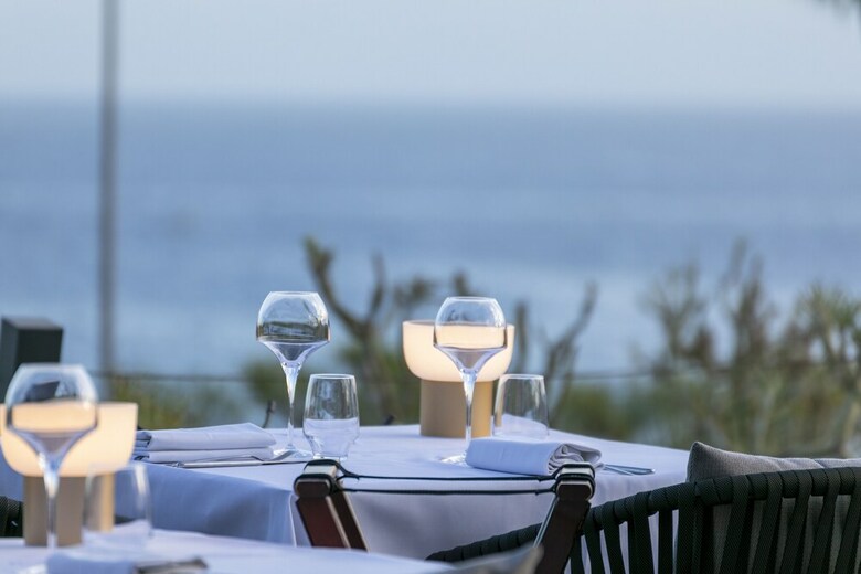 Hotel Royal Hideaway Corales Suites